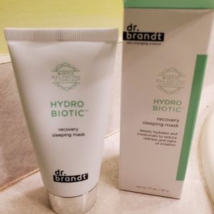 Dr. Brandt Hydro Bionic Recovery Sleeping Mask